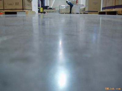 东莞混凝土密封固化剂 宇邦地坪材料，专业生产供应商的品牌实力